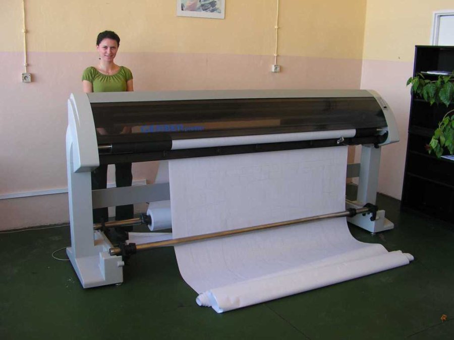 plotter.jpg plotter.jpg